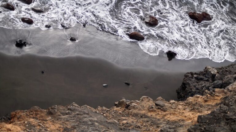 Photo Hidden Beach